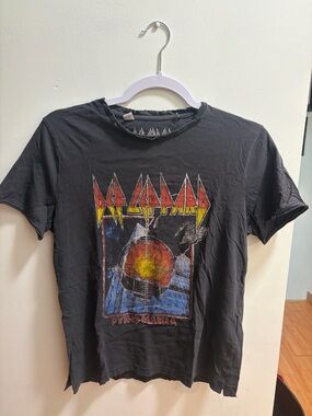 Graphic Band T‑Shirt